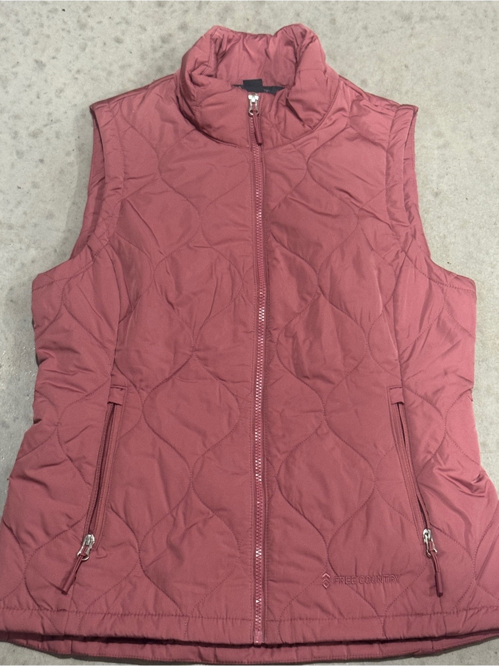 Free Country Quilted Sleeveless Vest in Rose